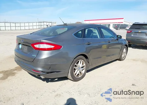 2013 Ford Fusion Se z USA, uszkodzony, nr VIN 3FA6P0HR3DR167036